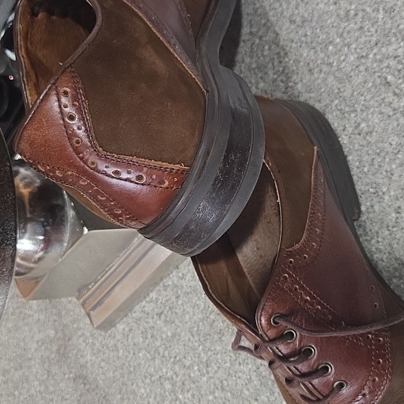 Johnston & Murphy Passport Oxfords - Picture 9 of 11